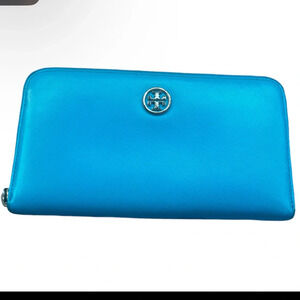 Tory Burch Zip Around Wallet